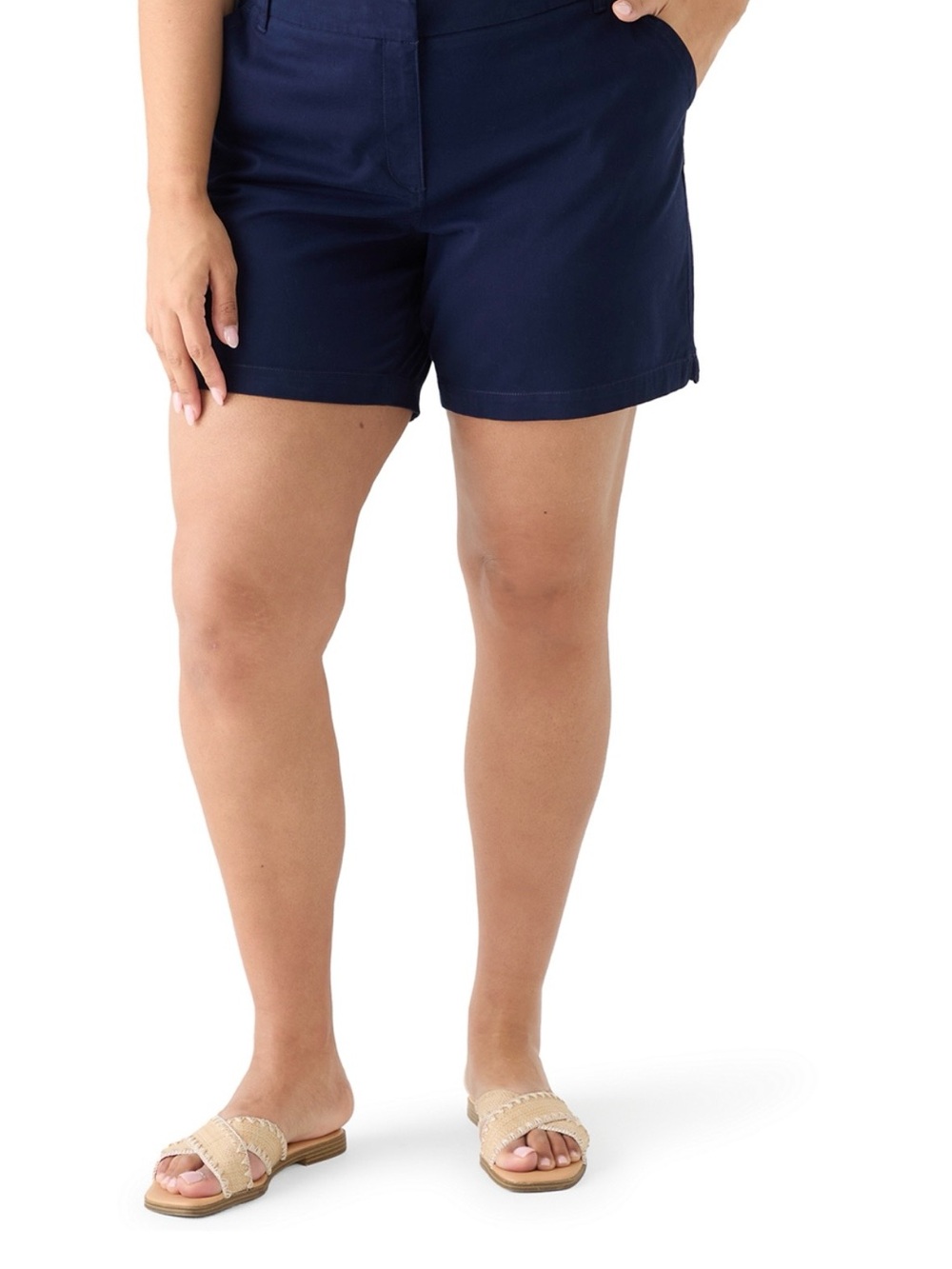 NWT Crown & Ivy “Caroline” 7” Harbor Navy Chino Shorts
